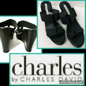 CHARLES DAVID AGNES BLACK STRECH WEDGES SIZE 9